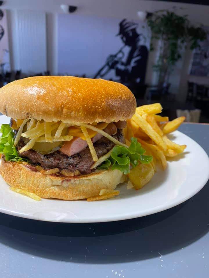 Hamburger frite Coulommiers